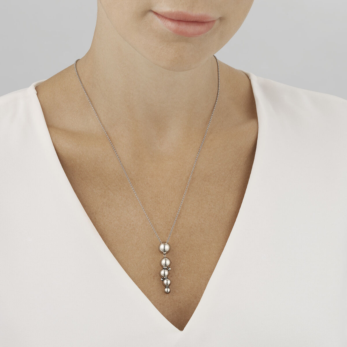 Georg jensen grape pendant hotsell