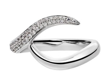 Shaun Leane Entwined 18ct White Gold 0.16ct Diamond Inward Wedding Ring, EN004.WGWHRZ.